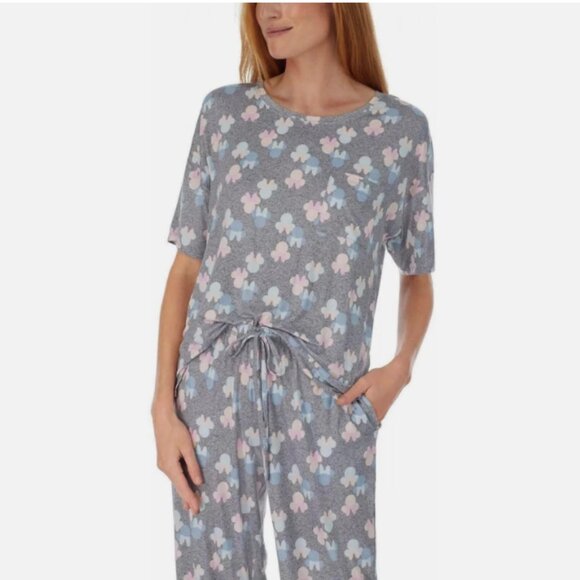 Disney Other - Disney Ladies' Minnie Mouse Capri 2 Piece Pajama Set M